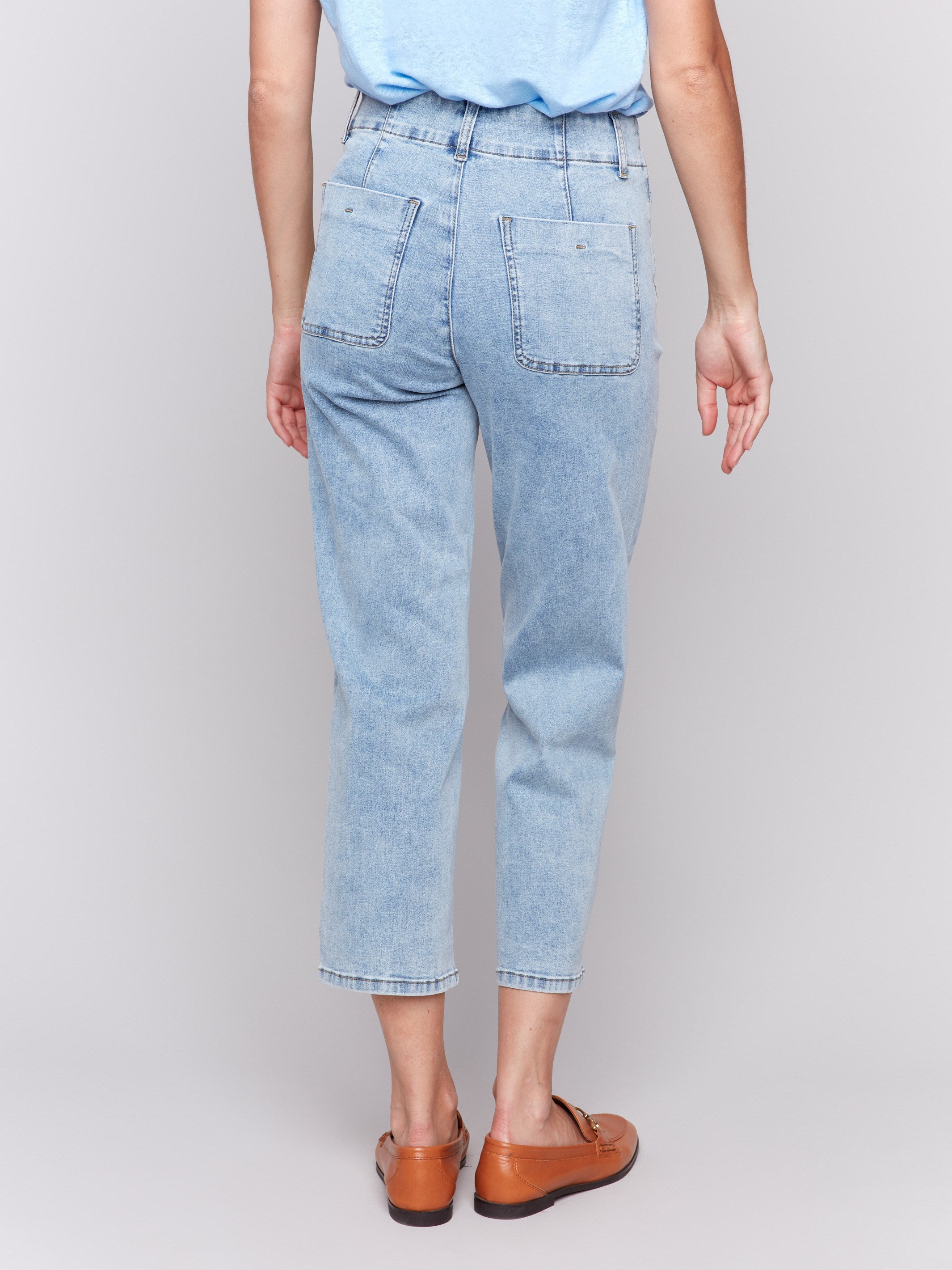 Regular rise light blue jeans with stylish details by Charlie B.