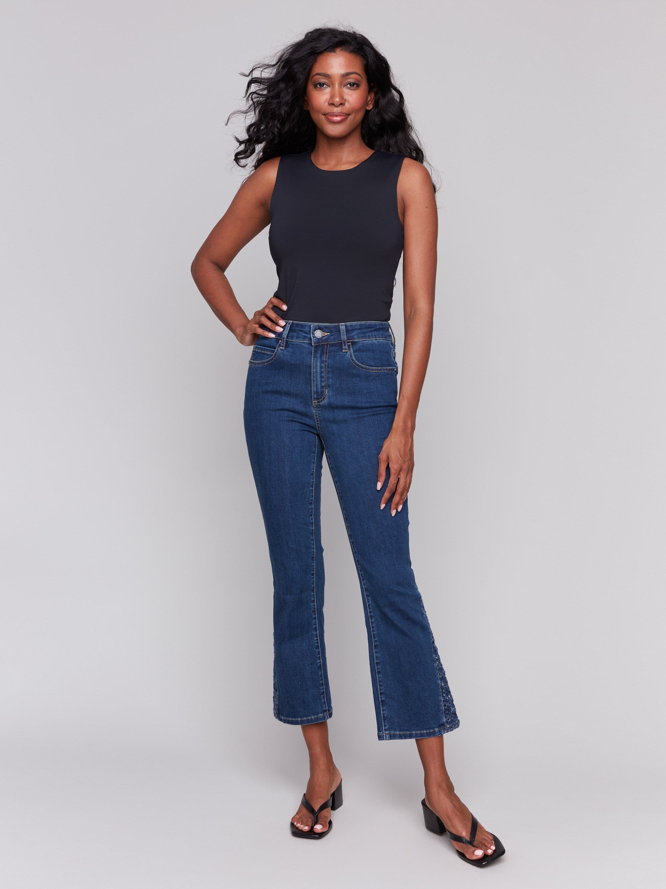 Indigo jeans with stretch denim and regular rise by Charlie B.