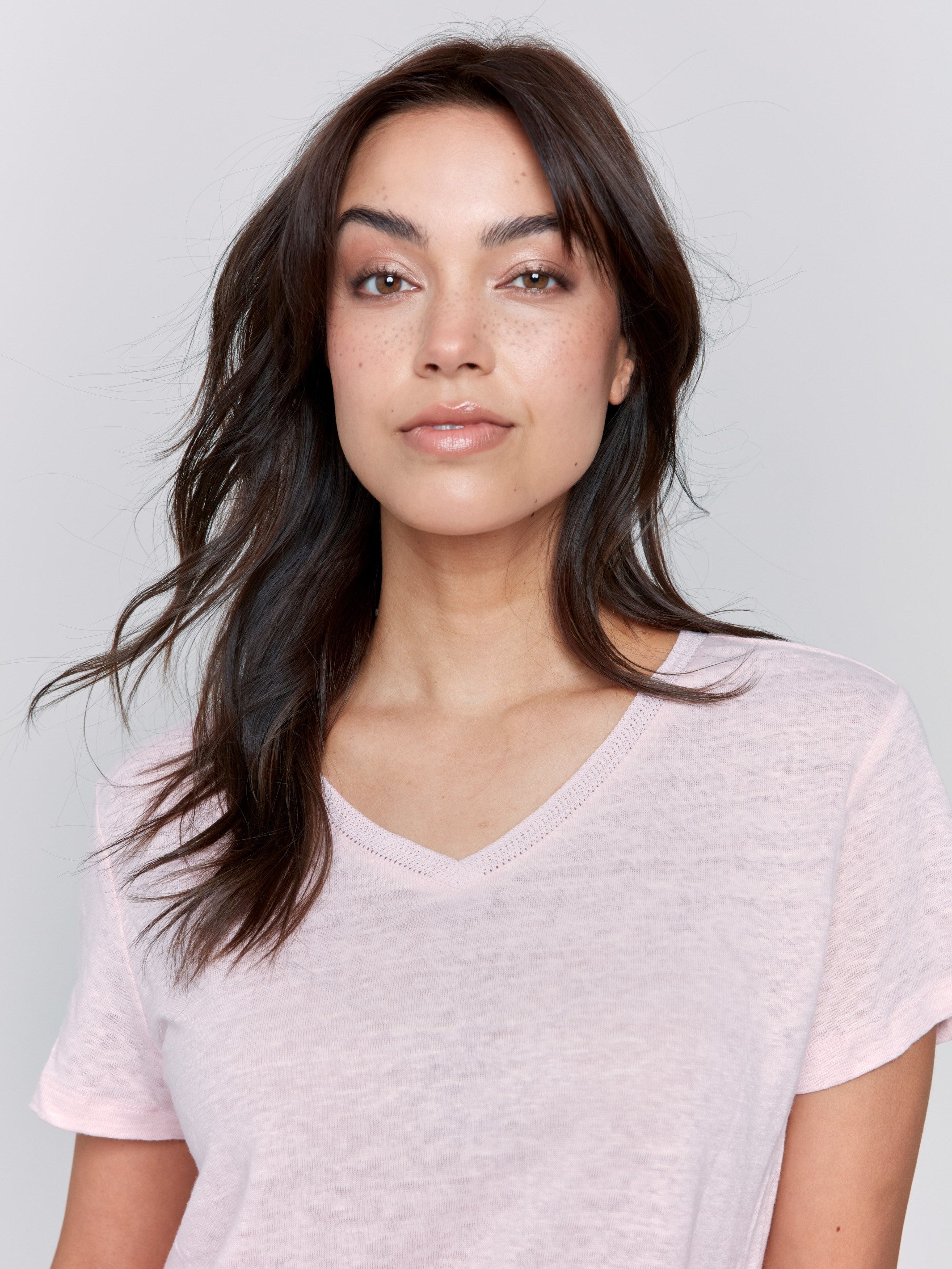 Petal pink V-neck t-shirt with short sleeves and neckband detail by Charlie B.